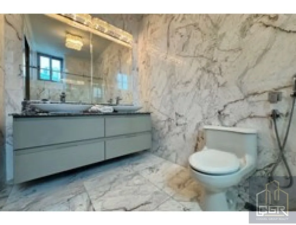 Apartment for sale in Costa del Este