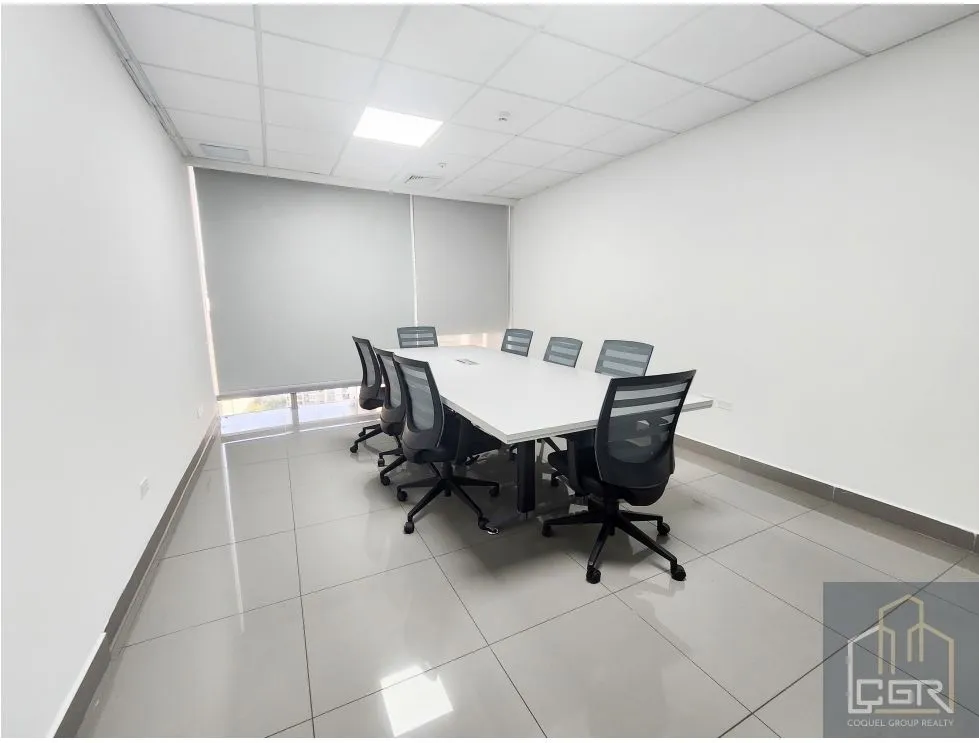 Office for rent in Costa del Este