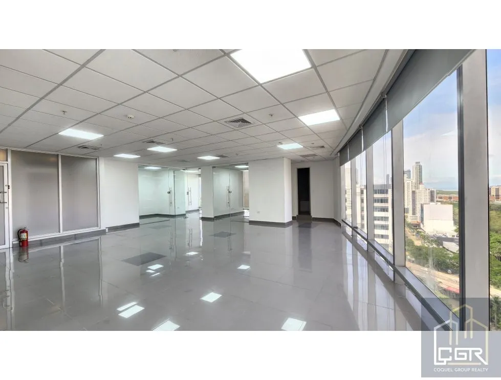 Office for rent in Costa del Este