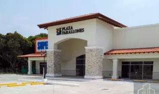 Venta de locales comerciales en Plaza Farallones, Rio Hato, Cocle