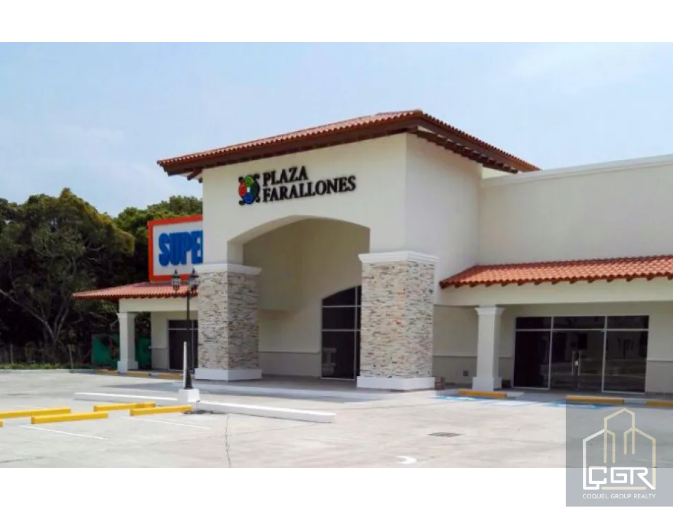 Venta de locales comerciales en Plaza Farallones, Rio Hato, Cocle