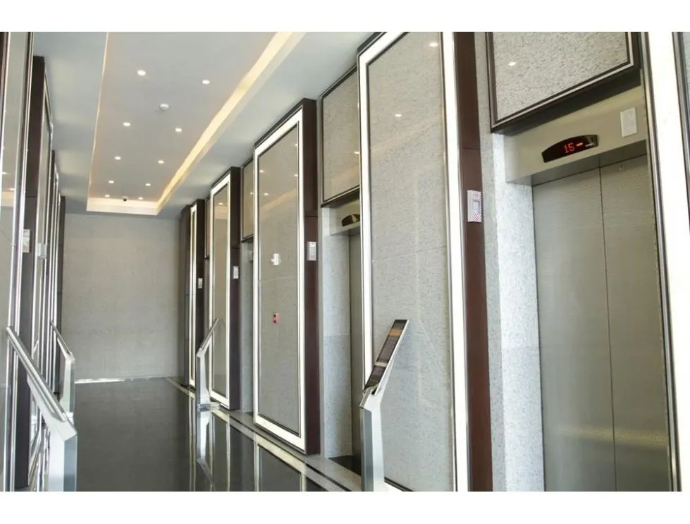 Venta de oficina en edificio Golden Point, Vía Ricardo J Alfaro