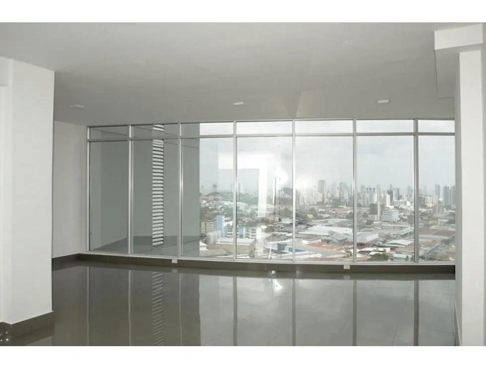 Venta de oficina en edificio Golden Point, Vía Ricardo J Alfaro