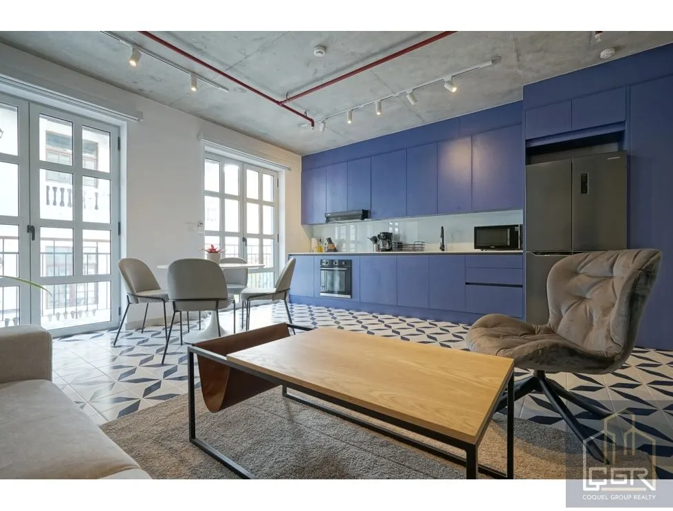 VENTA DE EDIFICIO DE APARTAMENTOS Y LOCALES COMERCIALES, CASCO ANTIGUO