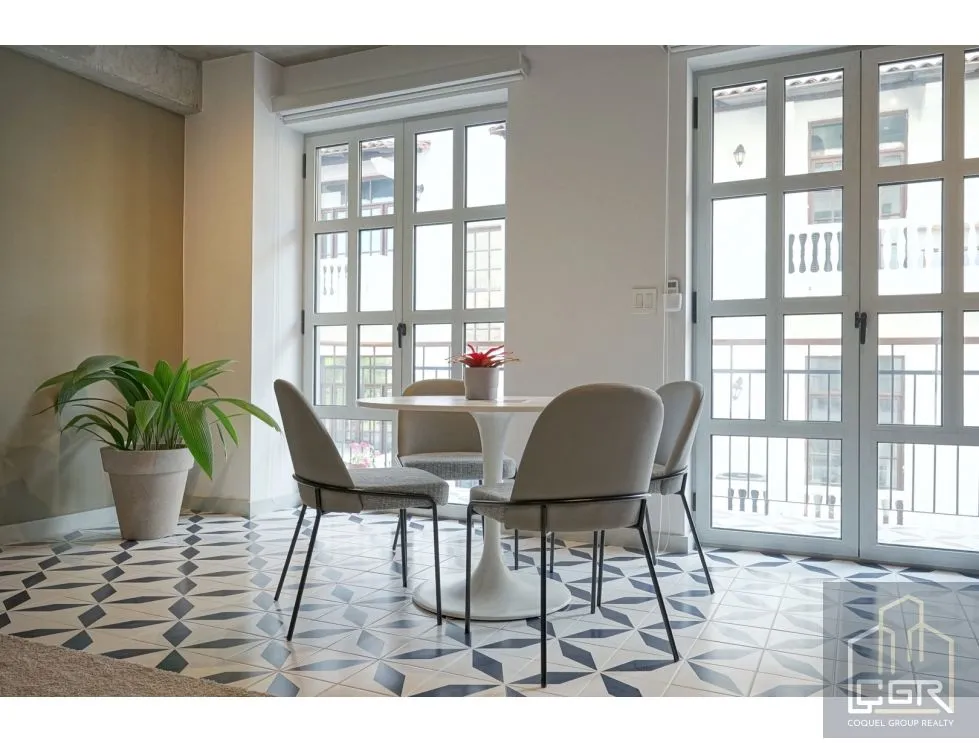 VENTA DE EDIFICIO DE APARTAMENTOS Y LOCALES COMERCIALES, CASCO ANTIGUO