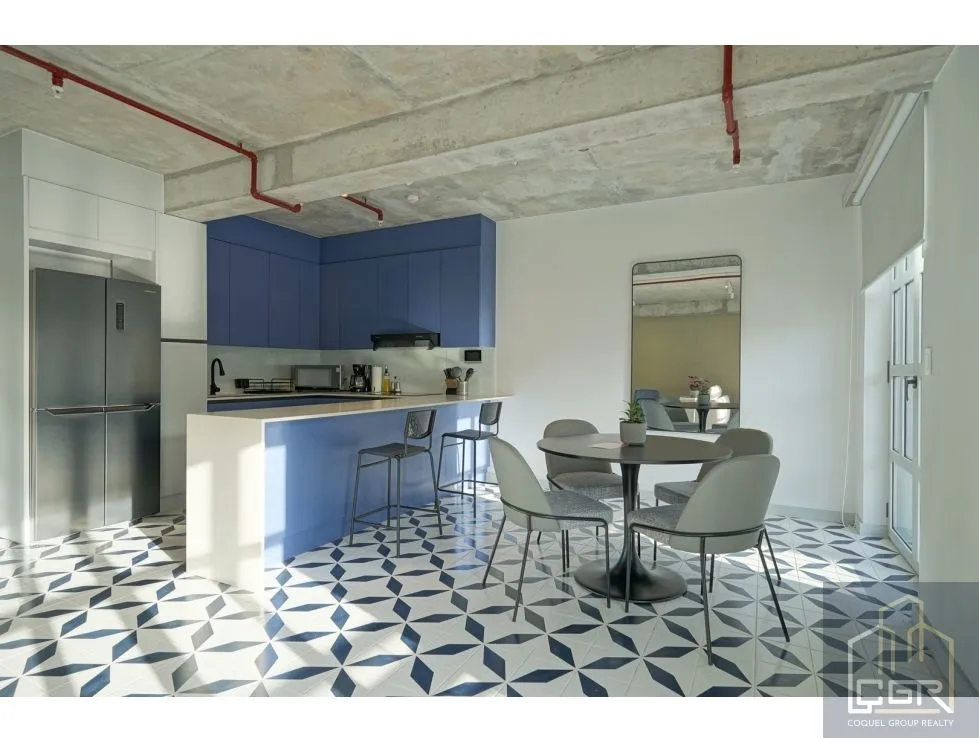 VENTA DE EDIFICIO DE APARTAMENTOS Y LOCALES COMERCIALES, CASCO ANTIGUO