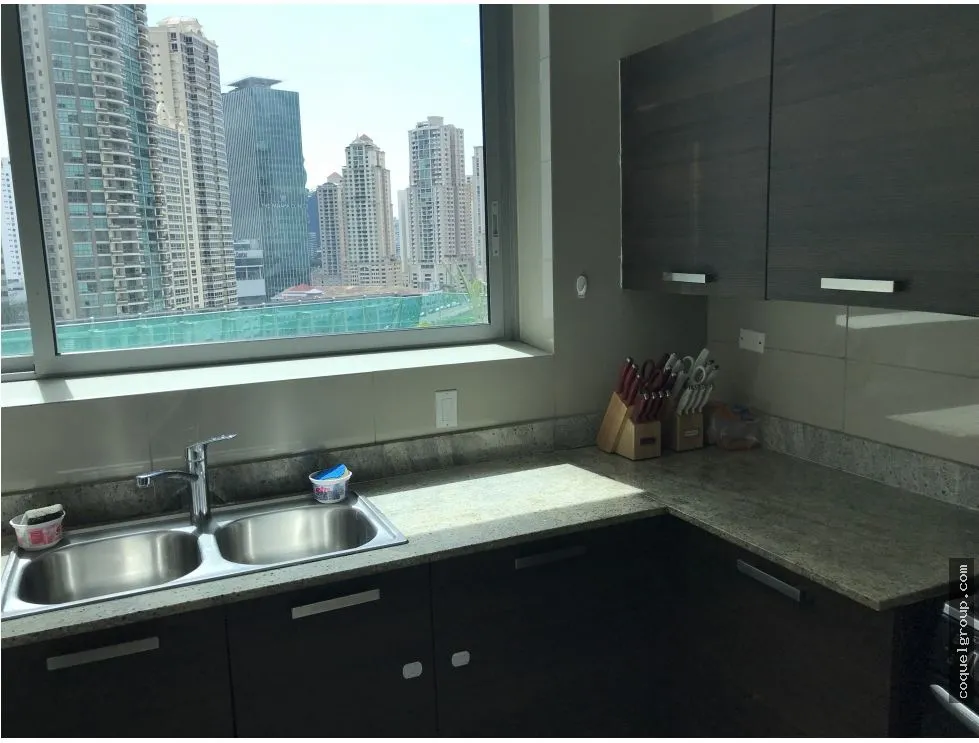 Apartment for sale in Punta Pacifica