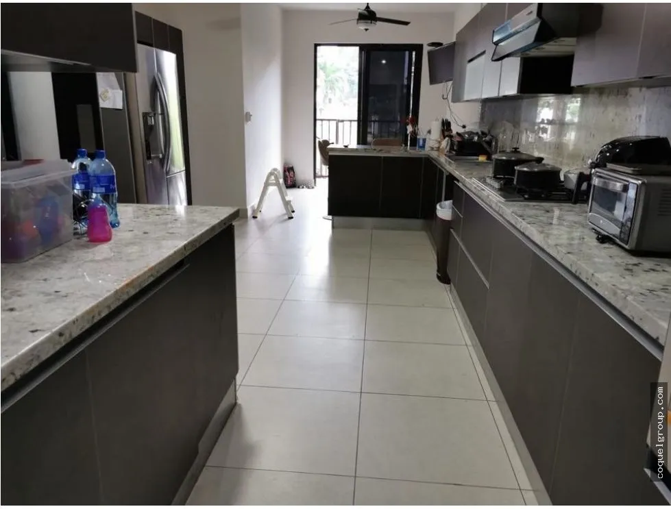 Apartment for sale in Clayton