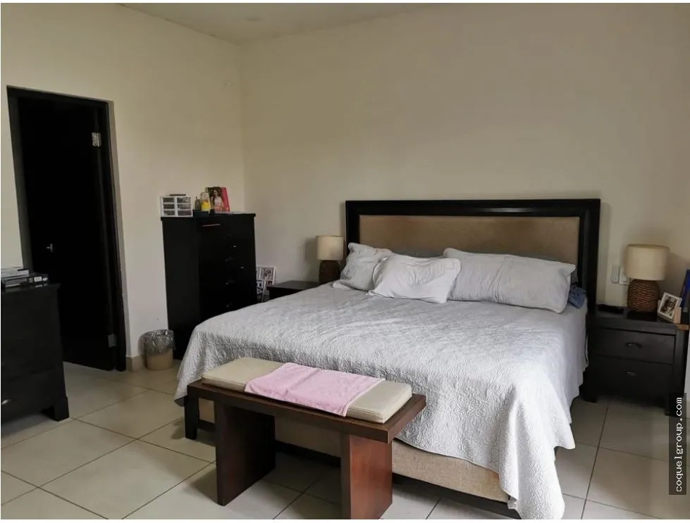 Apartment for sale in Clayton