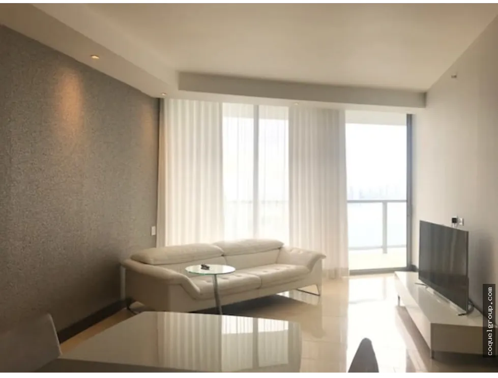 ALQUILER DE  APARTAMENTO AMOBLADO PH TOC  PUNTA PACIFICA
