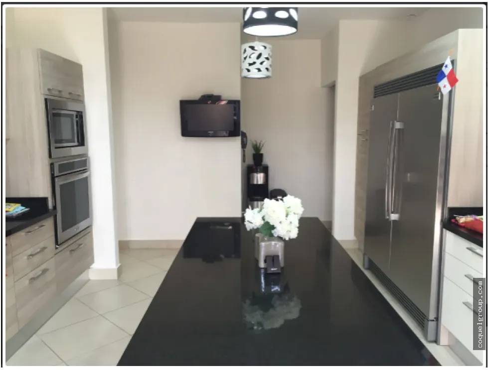 Apartment for sale in Clayton