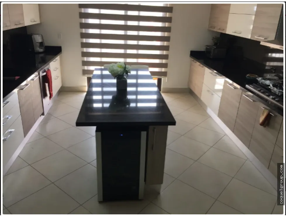 Apartment for sale in Clayton