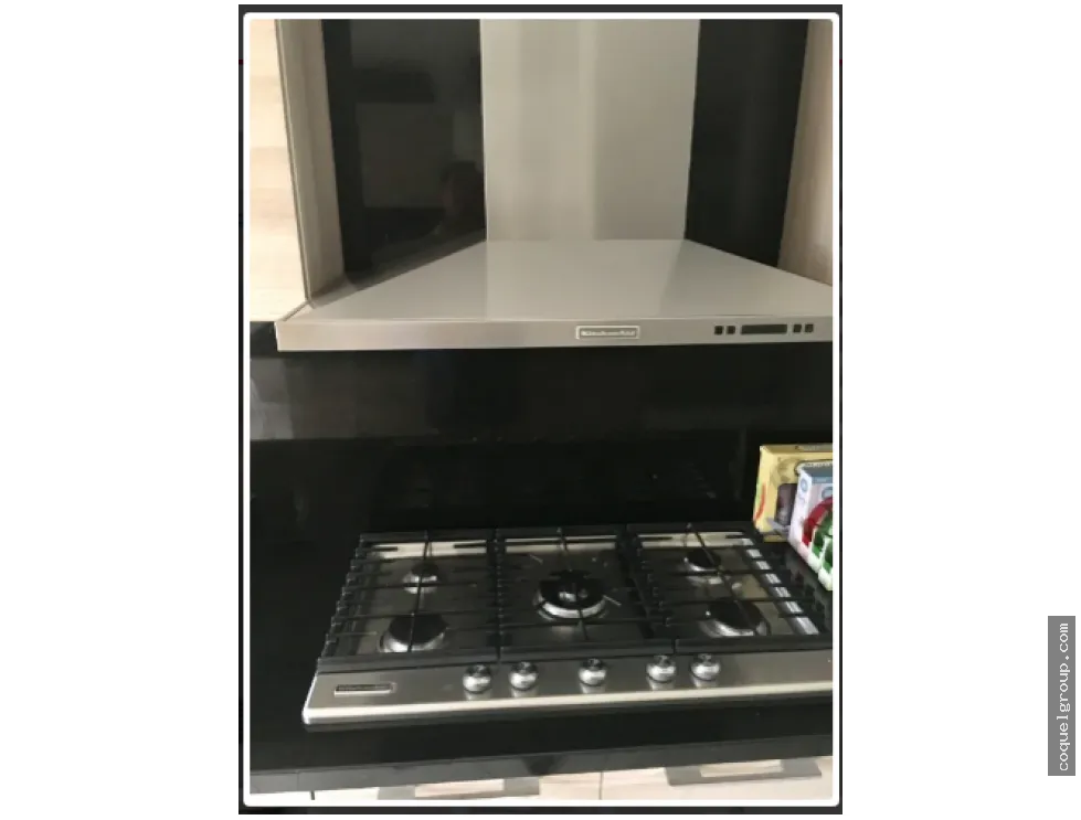 Apartment for sale in Clayton