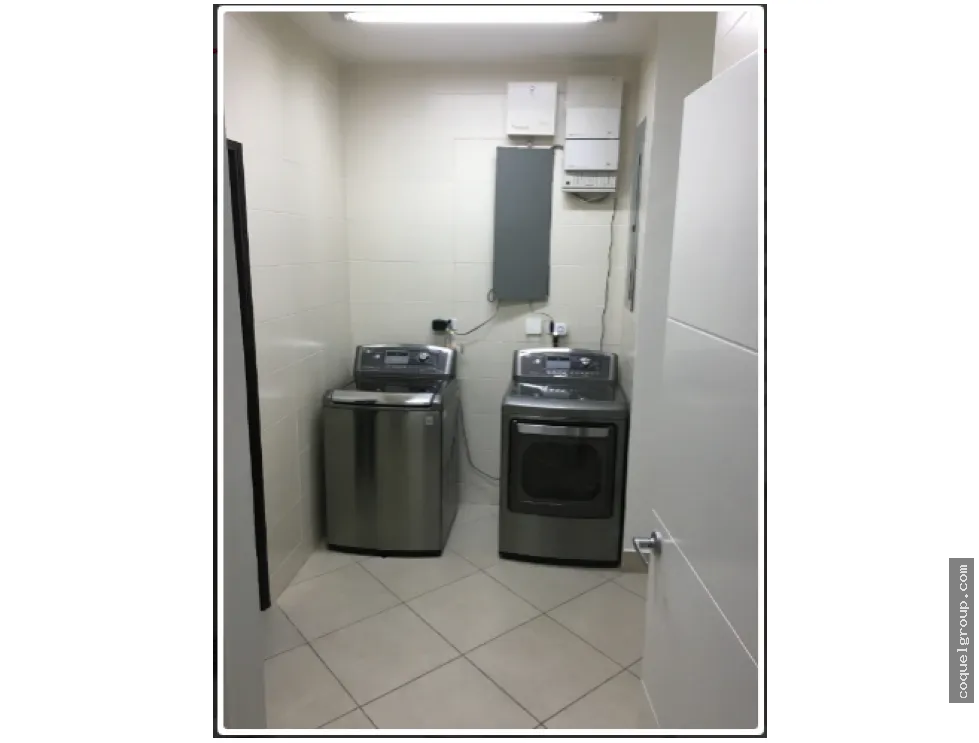 Apartment for sale in Clayton