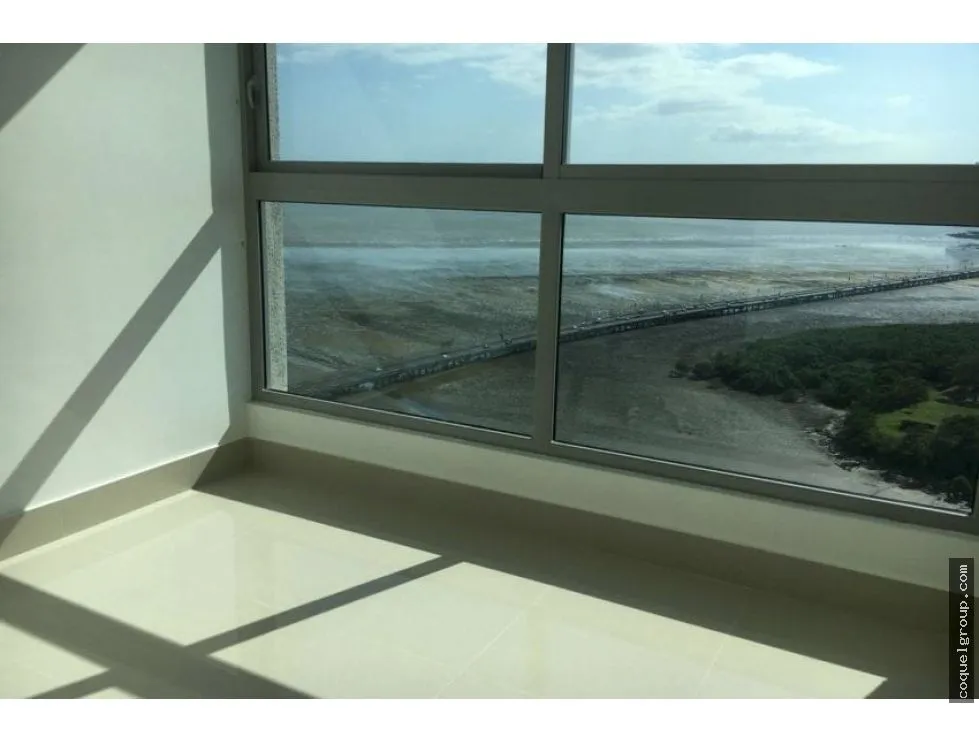 VENTA DE  APARTAMENTO LINEA BLANCA PH BALI COSTA DEL ESTE