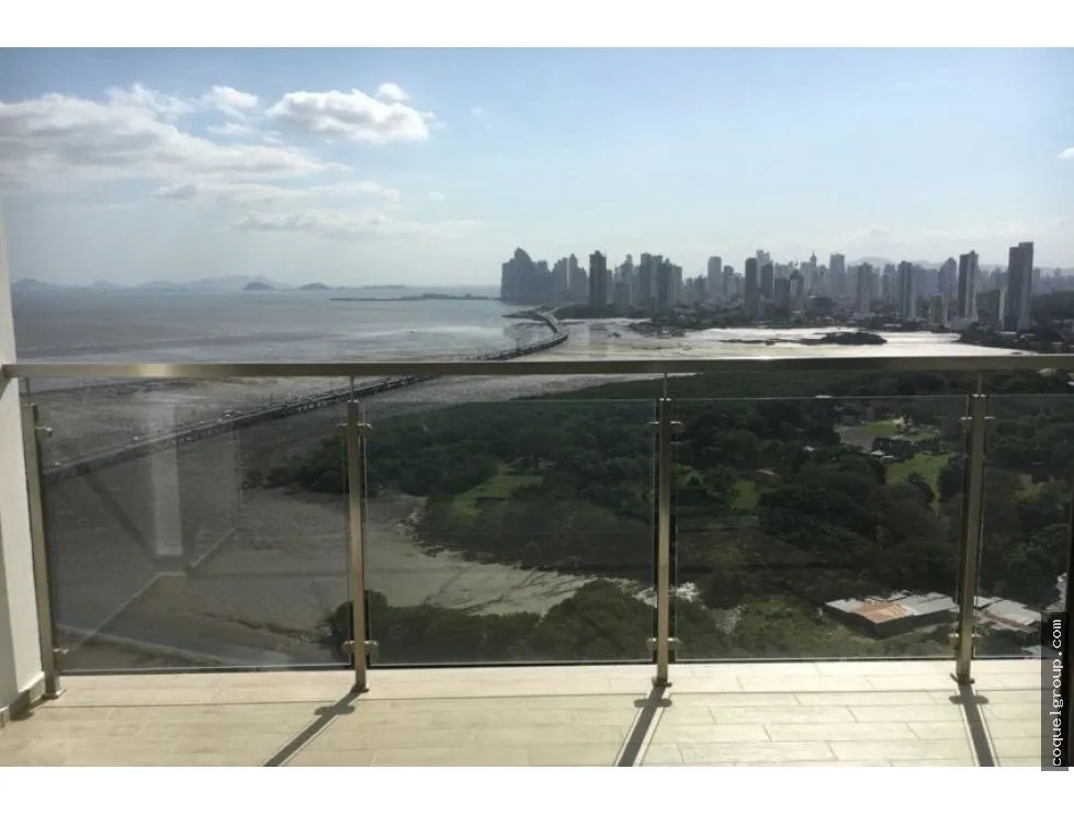 VENTA DE  APARTAMENTO LINEA BLANCA PH BALI COSTA DEL ESTE