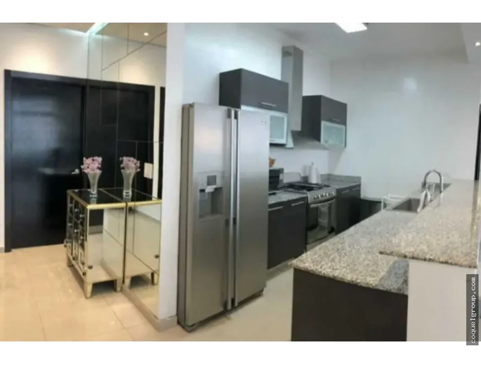 Apartment for rent in Via Porras