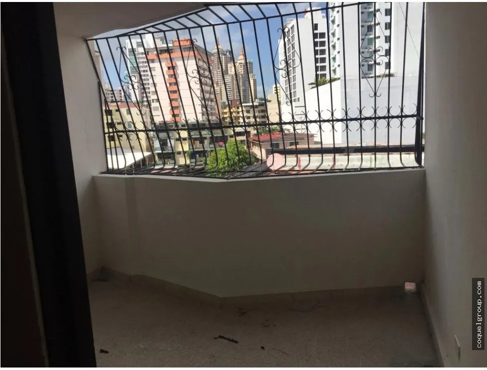 Apartment for rent in Via Espana