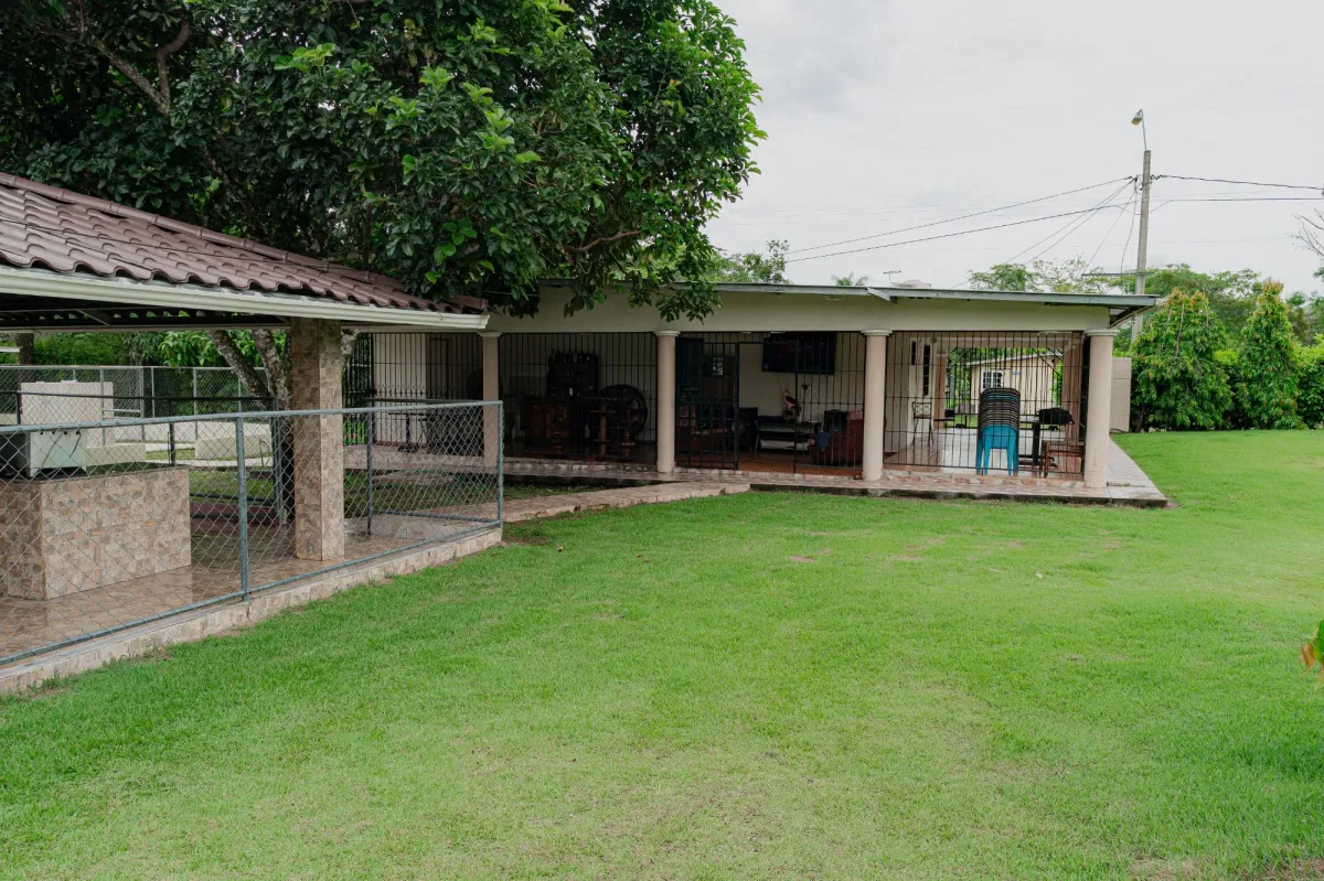 Farm with House for Sale–Cerro Colorado, Boquerón