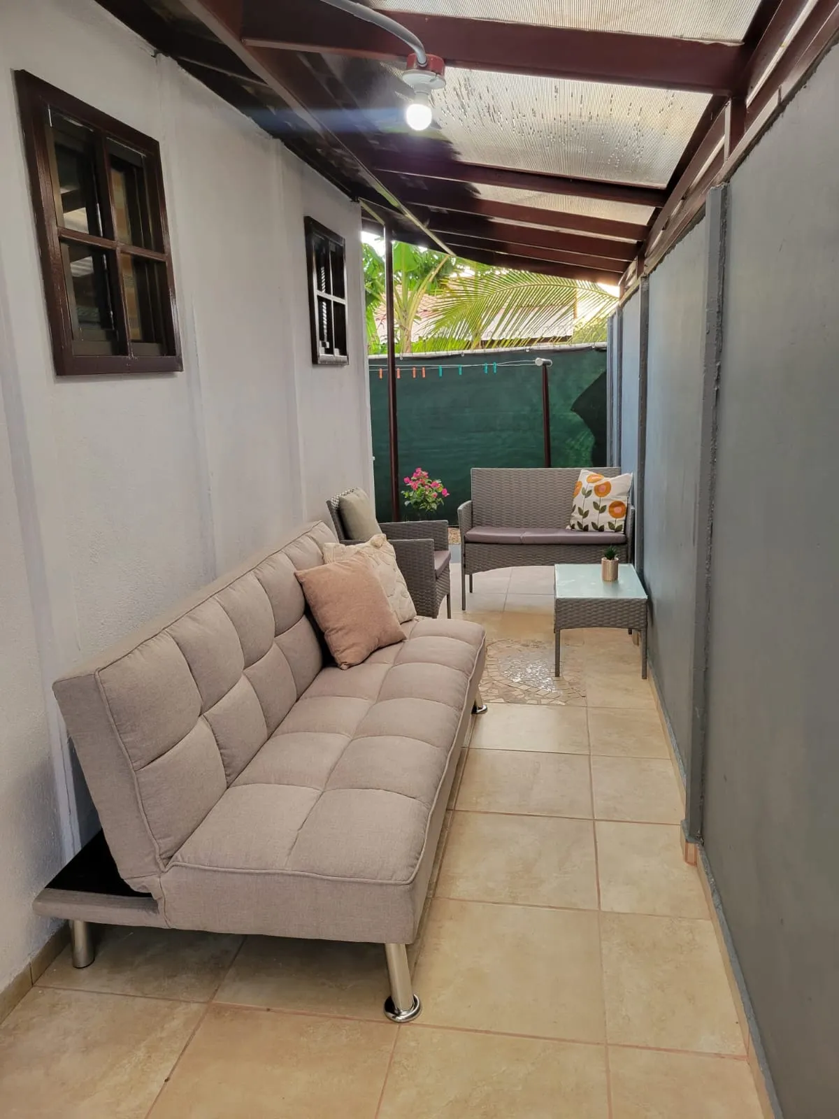 Apartaestudio en alquiler en los algarrobos