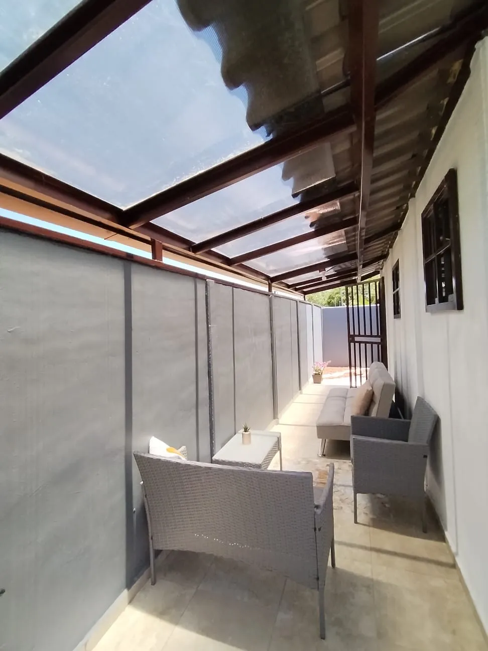 Apartaestudio en alquiler en los algarrobos