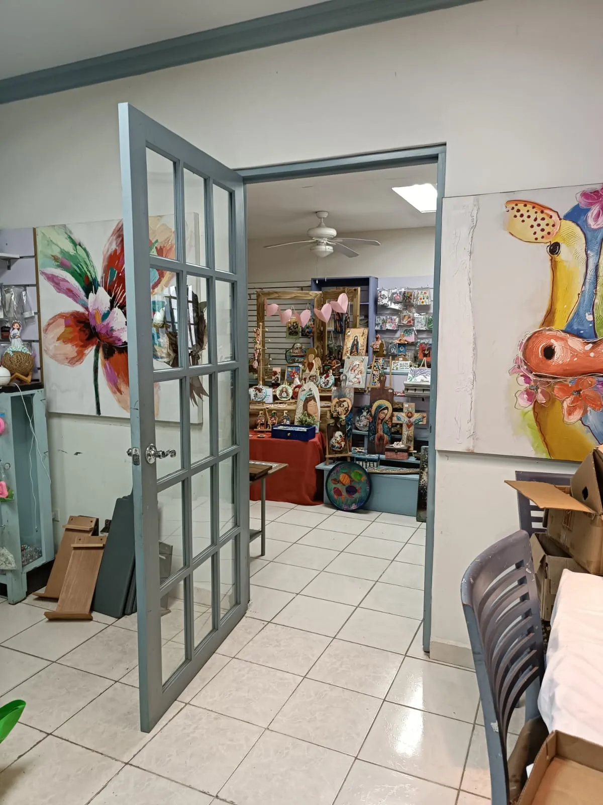 Commercial Space for Rent on Via Boquete David