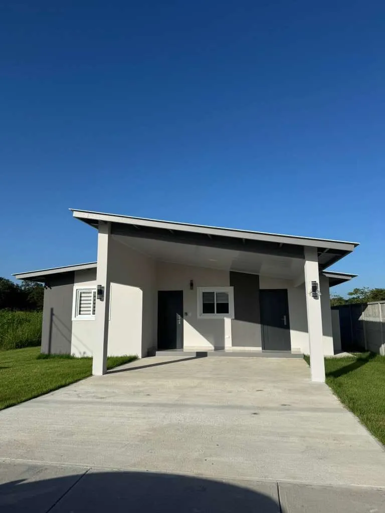 Casa en Ven en David  La Riviera