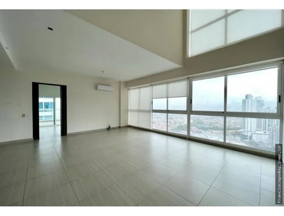 Apartment for sale in Costa del Este