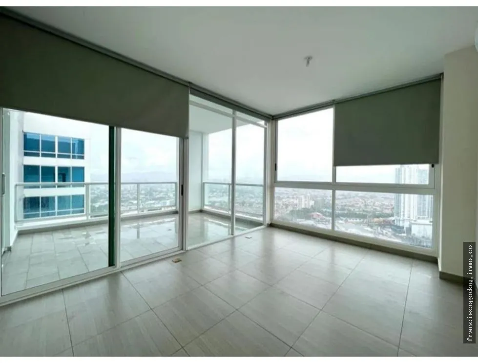 Apartment for sale in Costa del Este