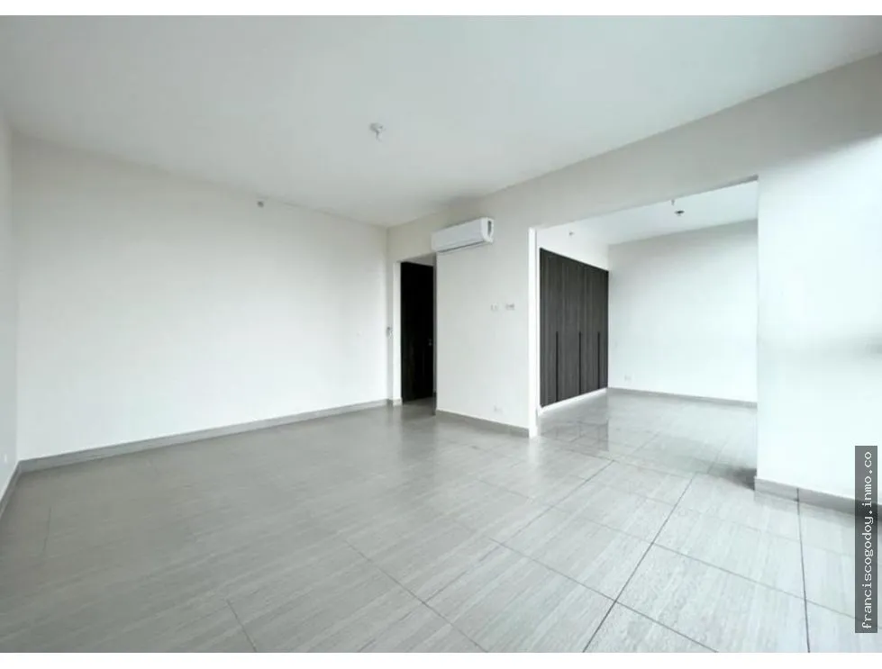 Apartment for sale in Costa del Este