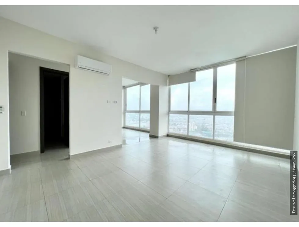 Apartment for sale in Costa del Este