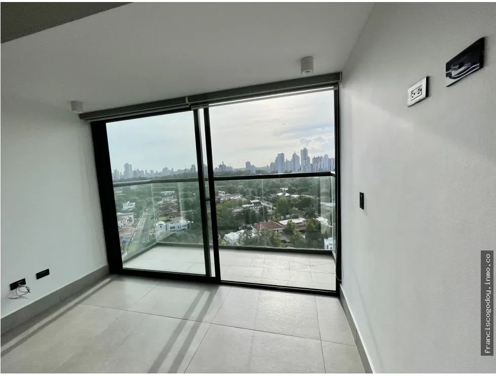 SE VENDE EN COCO DEL MAR - USD 330,000