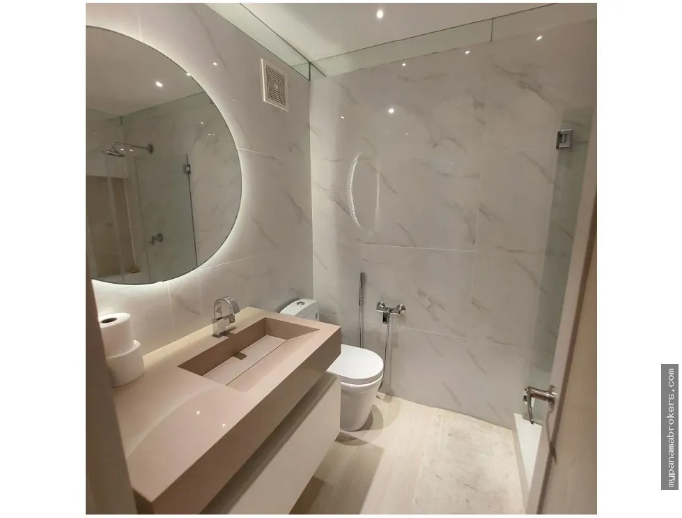 Apartamento en venta en Luxor 300