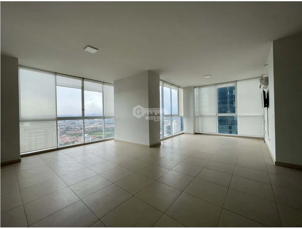 COSTA DEL ESTE / COUNTRY CLUB / 250M / 3 HABITACIONES / LINEA BLANCA