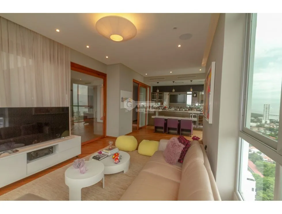 Appartement à Parque Lefevre à vendre
