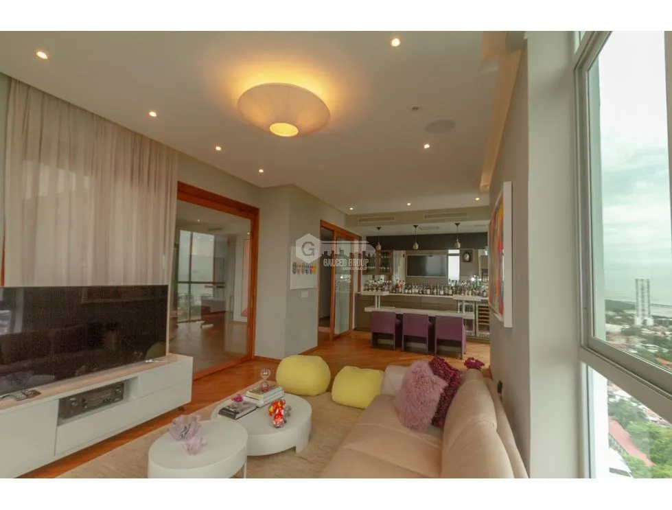 Appartement à Parque Lefevre à vendre