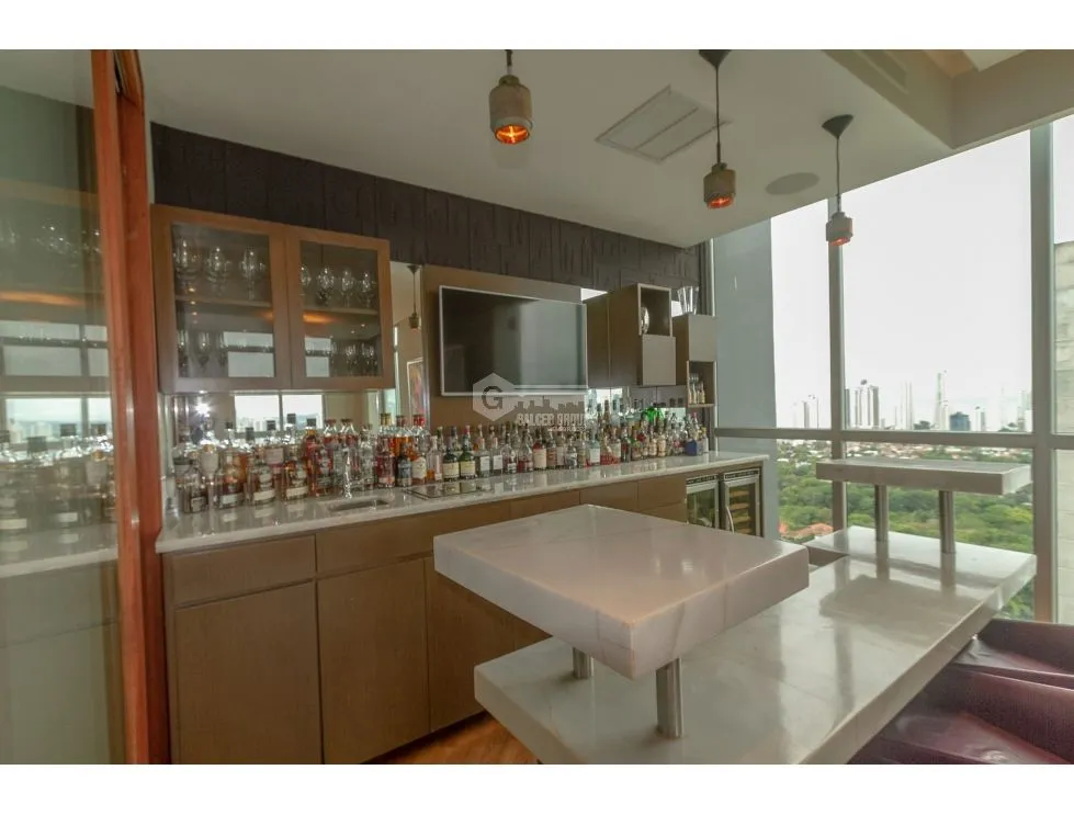 Appartement à Parque Lefevre à vendre
