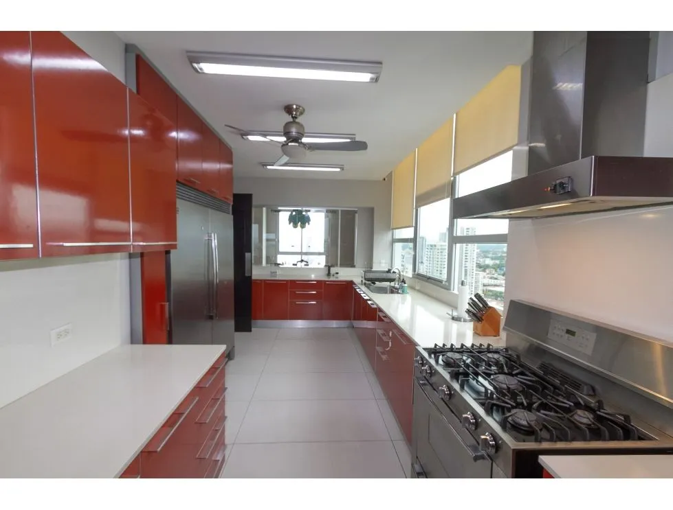 Appartement à Parque Lefevre à vendre