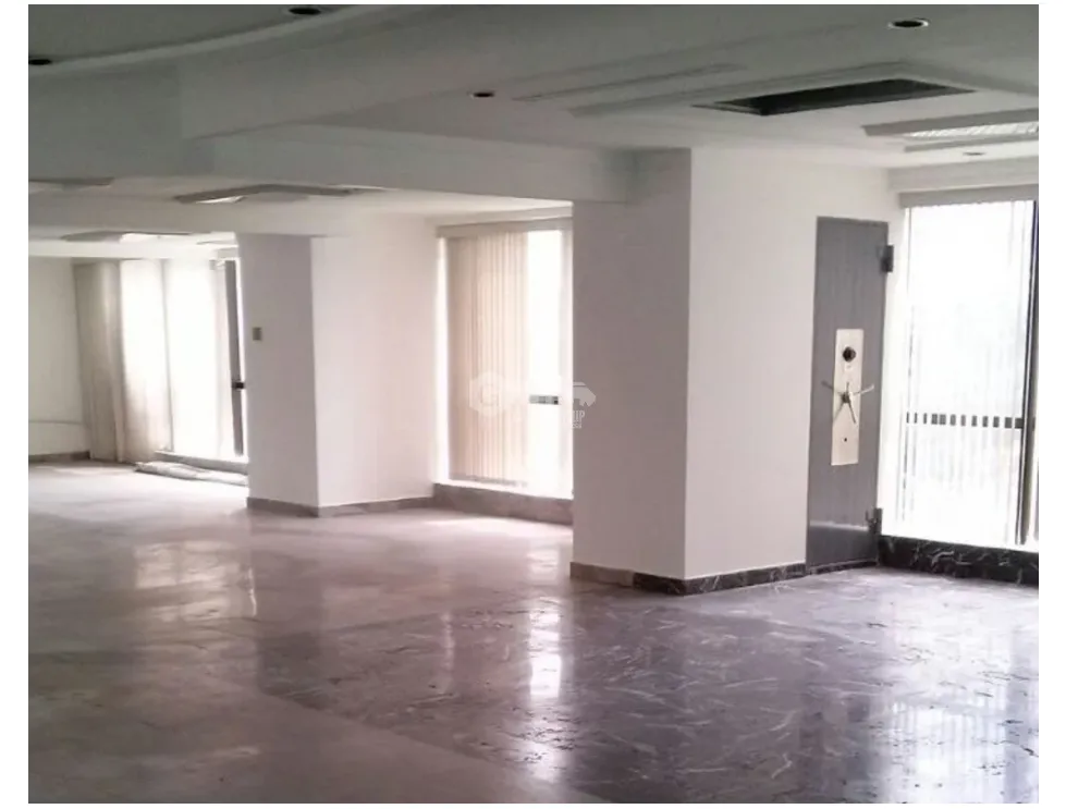 Office for rent in Bella Vista