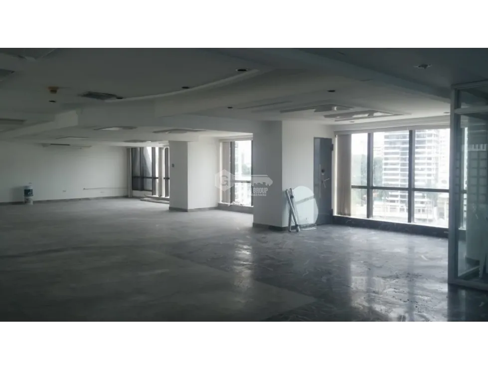 Office for rent in Bella Vista