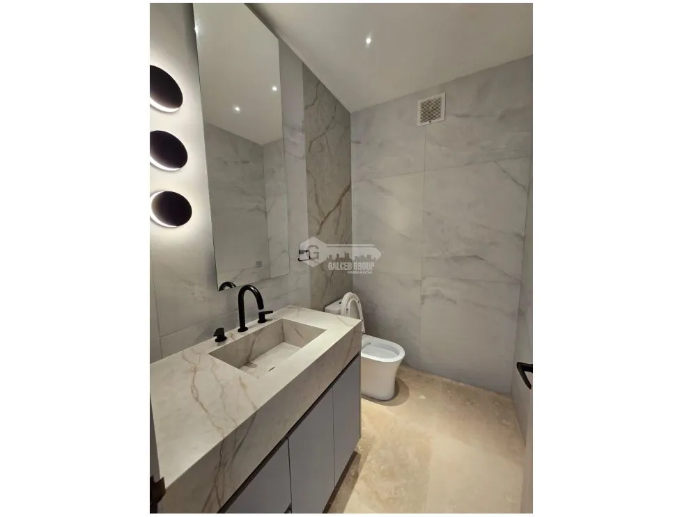Apartment for sale in Punta Pacifica