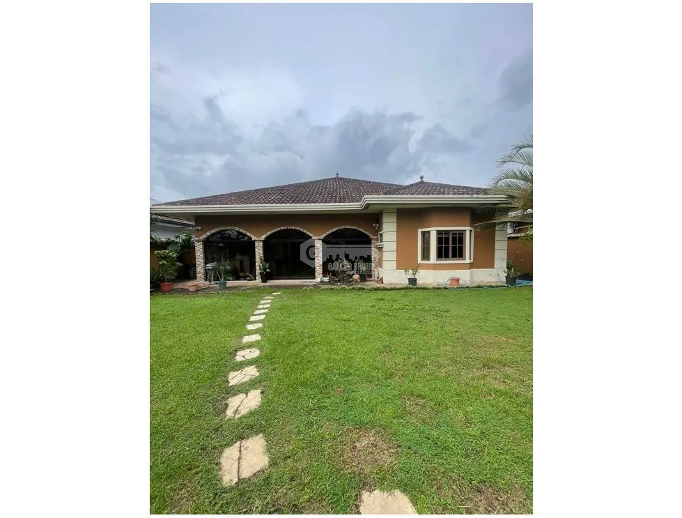 Single Family House for sale in Costa Sur
