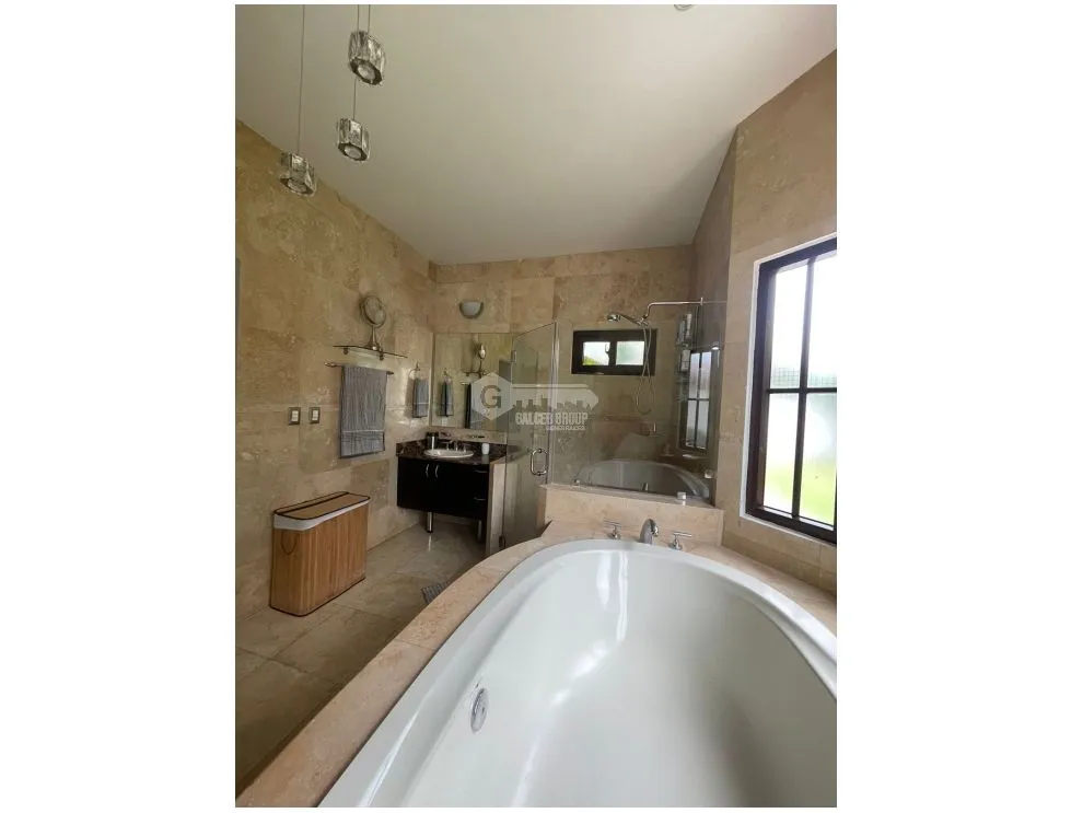 Single Family House for sale in Costa Sur
