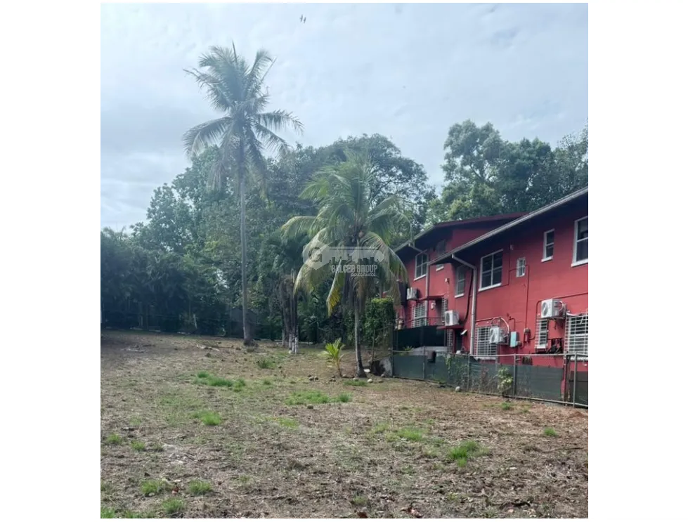CLAYTON / 876M / FLAT LAND / R2D1 ZONING / ON MAIN ROAD