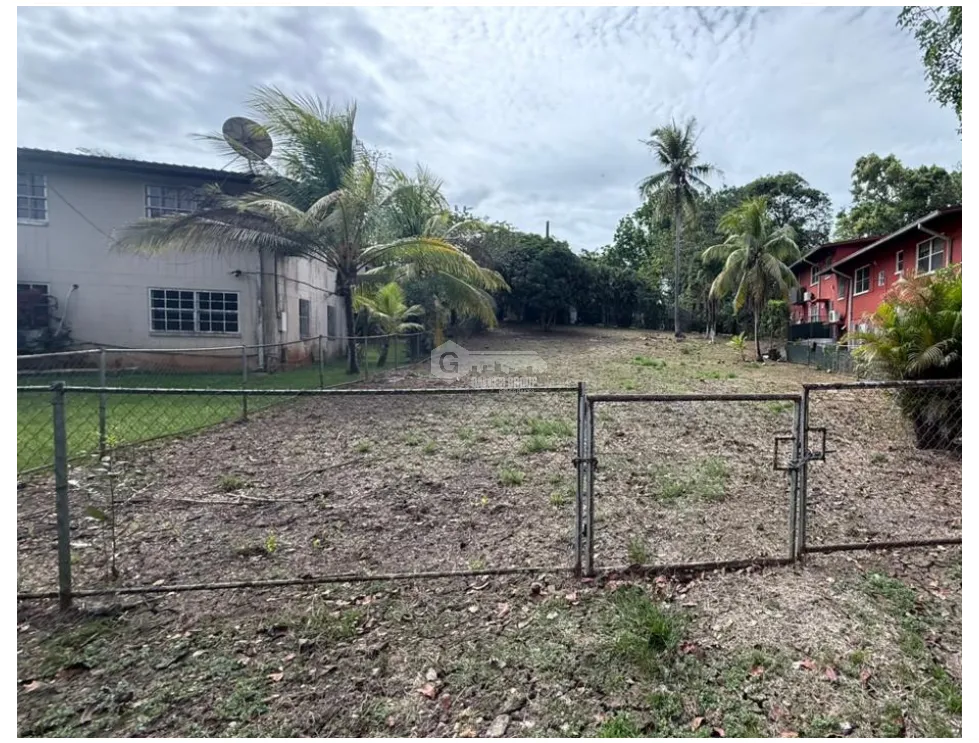 CLAYTON / 876M / FLAT LAND / R2D1 ZONING / ON MAIN ROAD