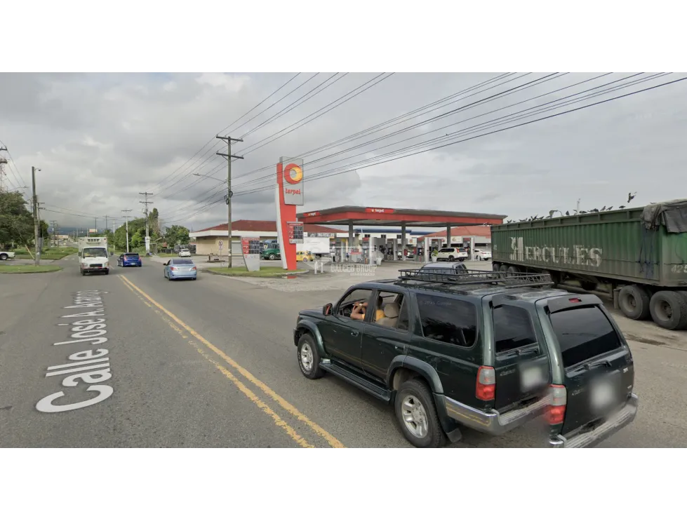 WAREHOUSE / MAÑANITAS / 3150M / SPACIOUS AREA WITH LOADING DOCK / ON MAIN ROAD