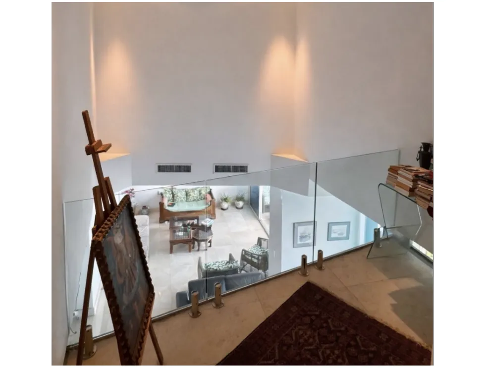 COSTA DEL ESTE / PH VITRI / 464M / 4 HABITACIONES / 4 PARKING / BALCON