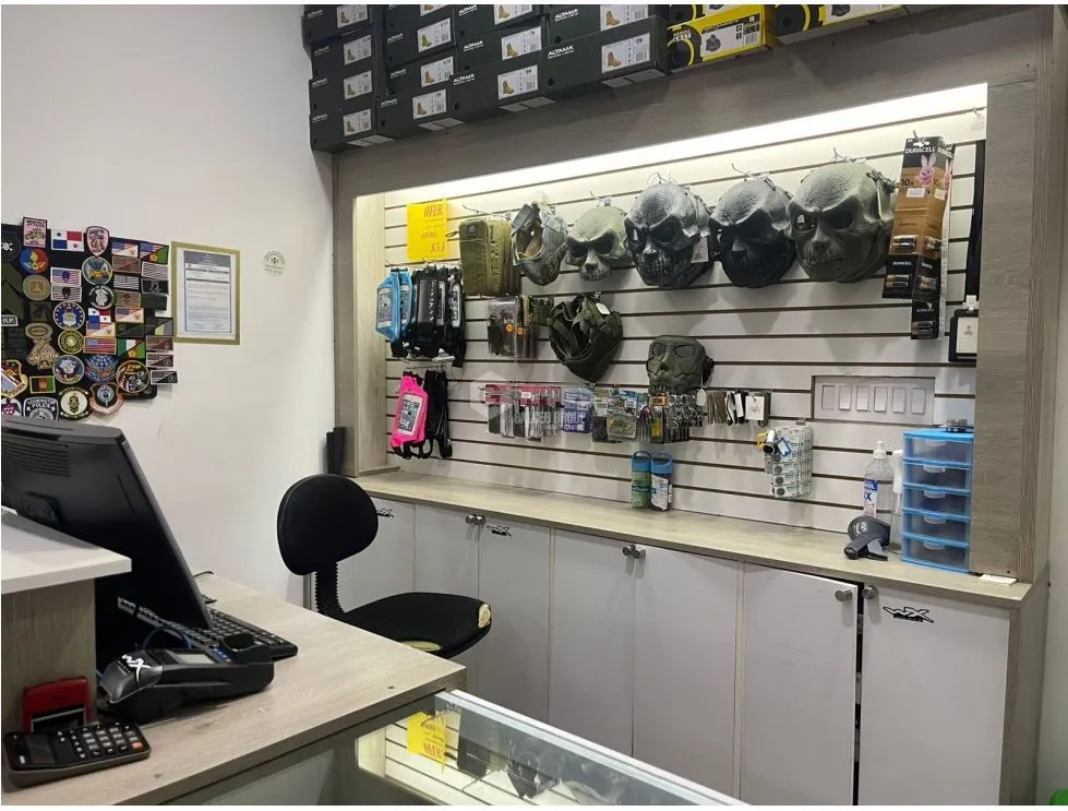 Commercial Space for sale in Albrook