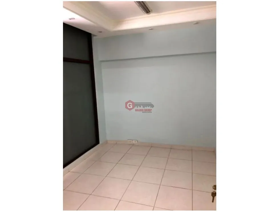 Commercial Space for sale in Parque Lefevre
