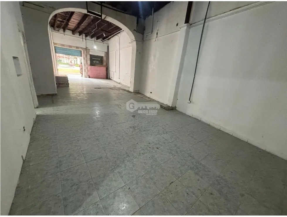 Espace commercial à Casco Viejo à louer